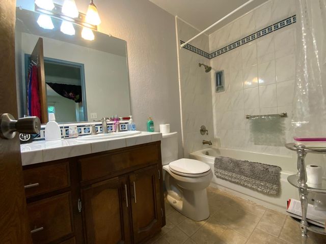 1420 Mirada Cir, Yuba City, CA 95993