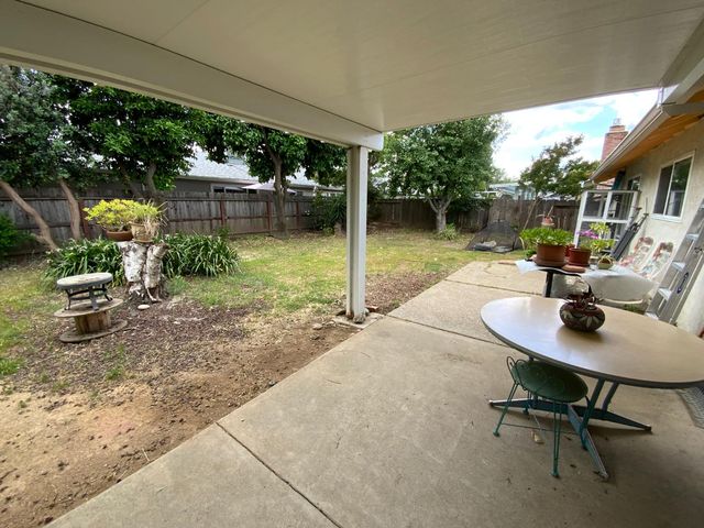 1420 Mirada Cir, Yuba City, CA 95993