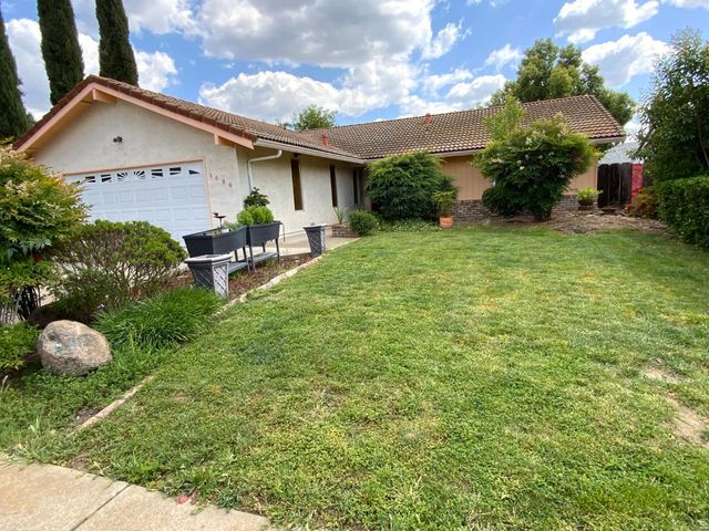 1420 Mirada Cir, Yuba City, CA 95993