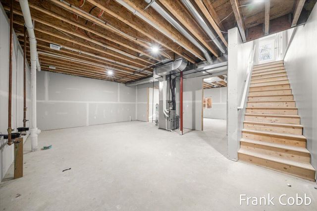 2511 Chestnut Trail, Muskegon, MI 49442