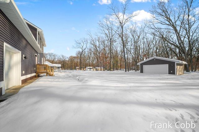 2511 Chestnut Trail, Muskegon, MI 49442