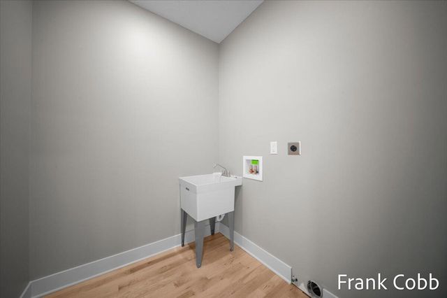 2511 Chestnut Trail, Muskegon, MI 49442