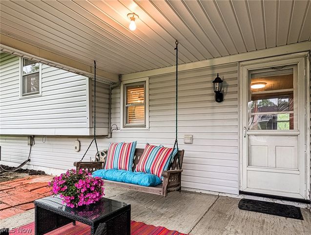 9386 Gettysburg Drive, Twinsburg, OH 44087