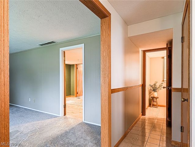 9386 Gettysburg Drive, Twinsburg, OH 44087