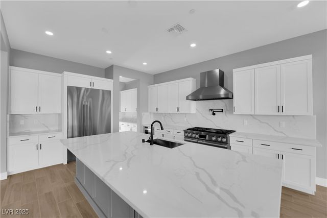 10648 Stone Ledge Avenue, Las Vegas, NV 89135