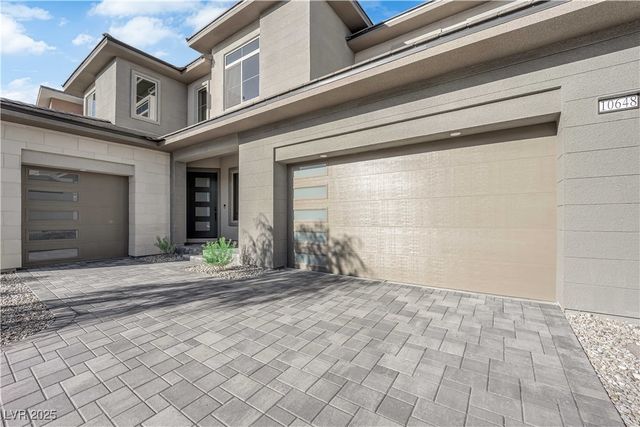 10648 Stone Ledge Avenue, Las Vegas, NV 89135