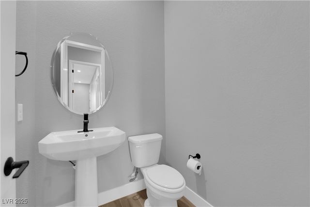 10648 Stone Ledge Avenue, Las Vegas, NV 89135