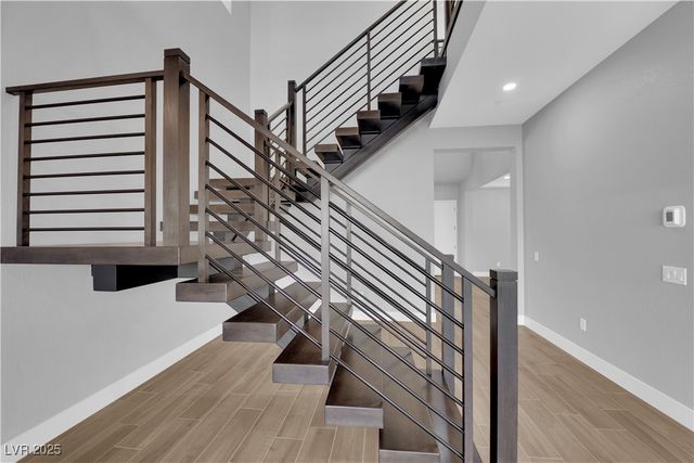 10648 Stone Ledge Avenue, Las Vegas, NV 89135