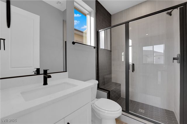 10648 Stone Ledge Avenue, Las Vegas, NV 89135