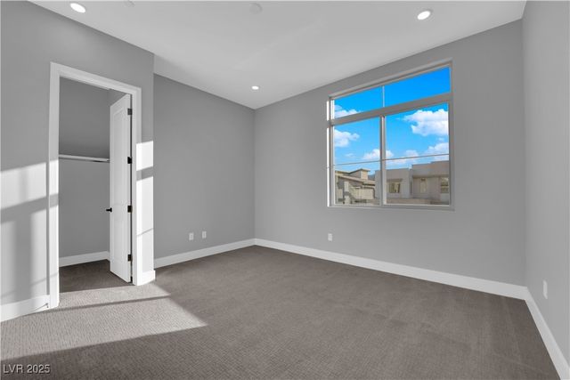 10648 Stone Ledge Avenue, Las Vegas, NV 89135