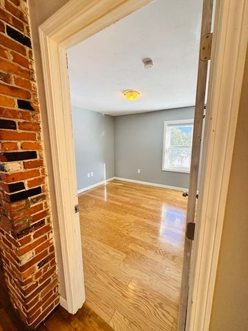 82 E High Street 1, Avon, MA 02322