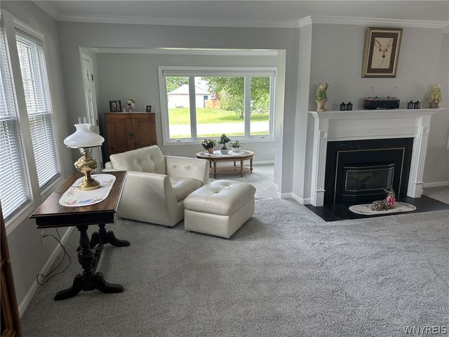 2921 Shenandoah Drive, Hamburg, NY 14075