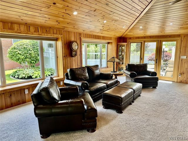 2921 Shenandoah Drive, Hamburg, NY 14075