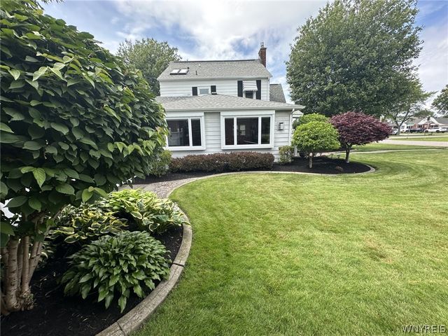 2921 Shenandoah Drive, Hamburg, NY 14075