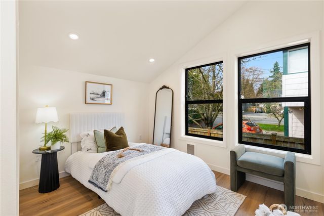 8253 Densmore Avenue N, Seattle, WA 98103