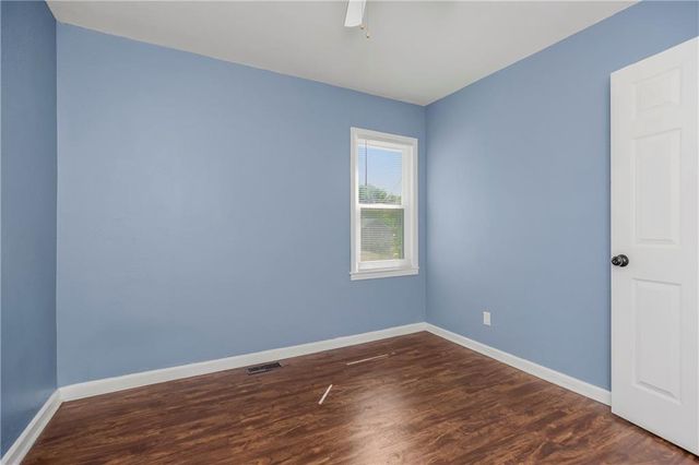 8517 Flora Avenue, Kansas City, MO 64131