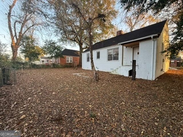 2735 Suwanee Avenue, Macon, GA 31204