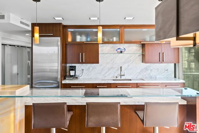 535 Ocean Avenue 8C, Santa Monica, CA 90402