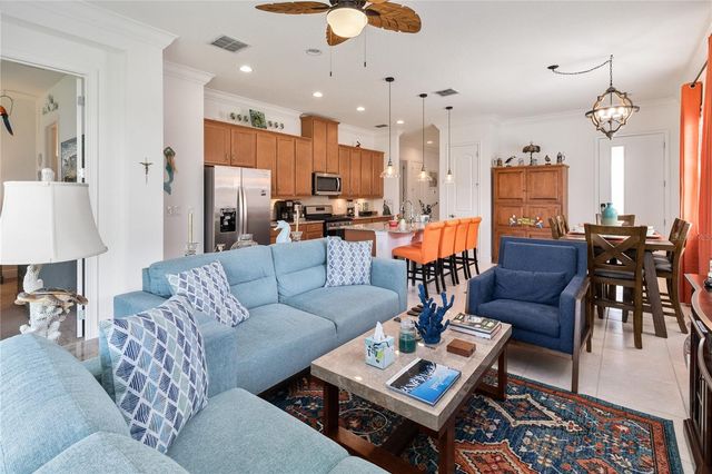 2557 YELLOW BRICK ROAD, St Cloud, FL 34772