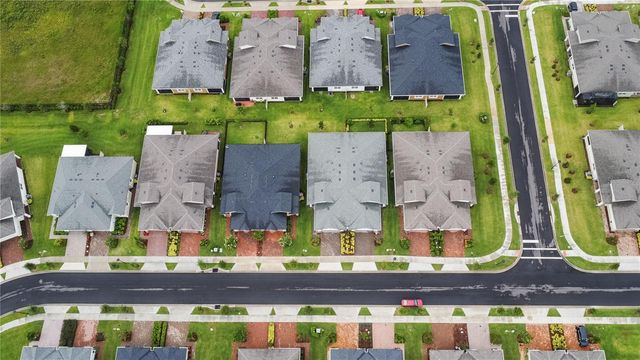 2557 YELLOW BRICK ROAD, St Cloud, FL 34772