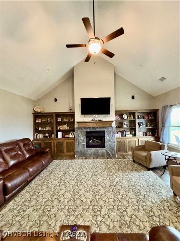 21887 Ranch Road, Howe, OK 74940
