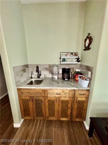 21887 Ranch Road, Howe, OK 74940