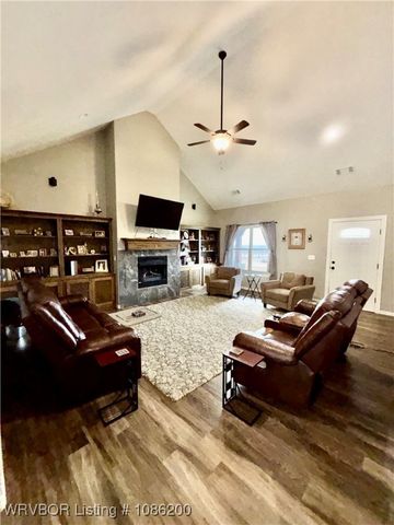 21887 Ranch Road, Howe, OK 74940
