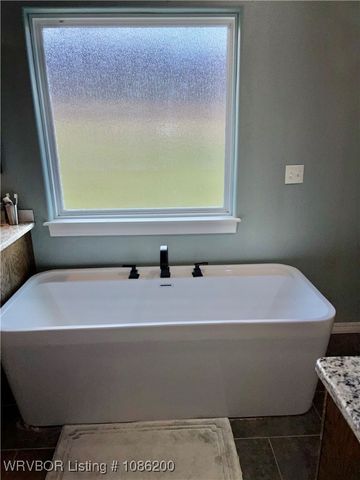 21887 Ranch Road, Howe, OK 74940