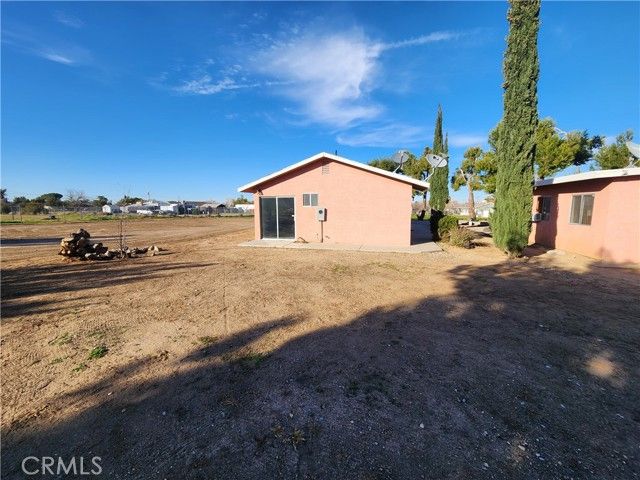 8850 3rd, Hesperia, CA 92345