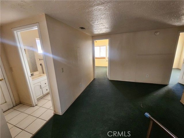 8850 3rd, Hesperia, CA 92345