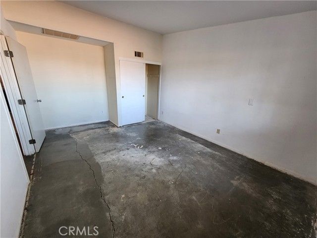 8850 3rd, Hesperia, CA 92345