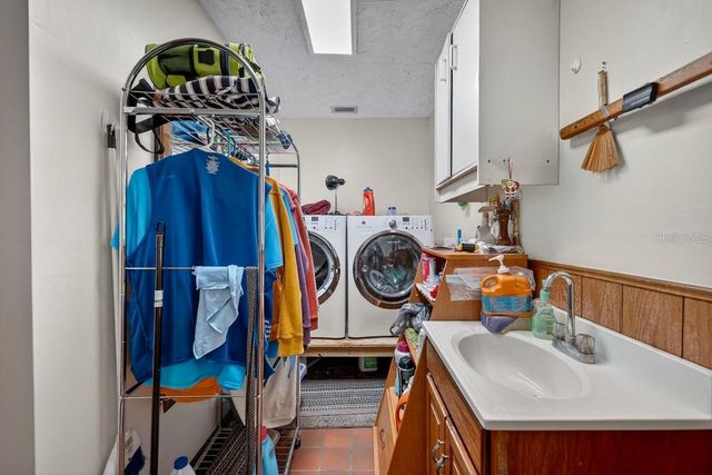 279 RIVERBEND ROAD, Ormond Beach, FL 32174