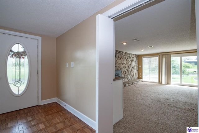812 Burgundy Court, Elizabethtown, KY 42701