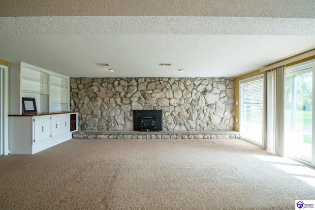 812 Burgundy Court, Elizabethtown, KY 42701