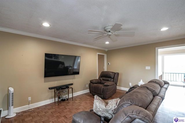 812 Burgundy Court, Elizabethtown, KY 42701