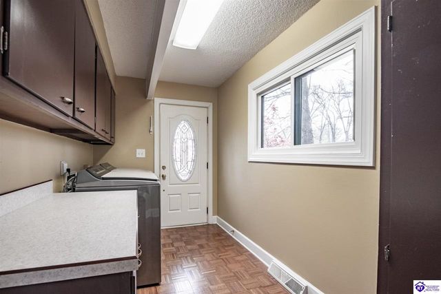 812 Burgundy Court, Elizabethtown, KY 42701