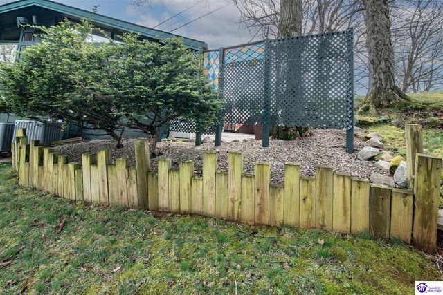 812 Burgundy Court, Elizabethtown, KY 42701