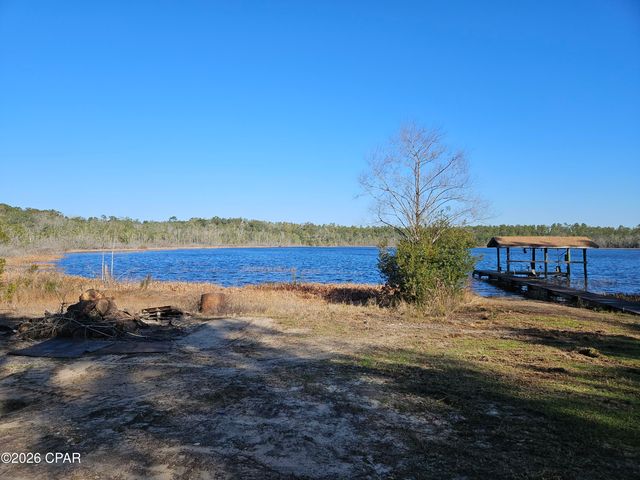 2447 Greenhead Road, Chipley, FL 32428