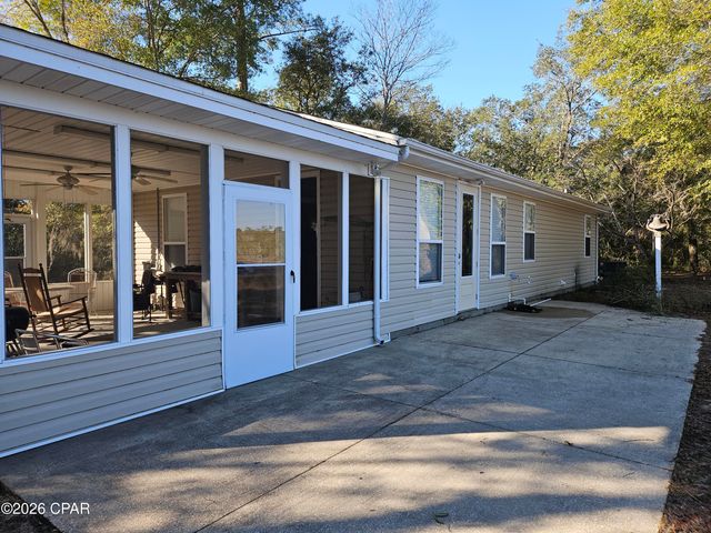 2447 Greenhead Road, Chipley, FL 32428