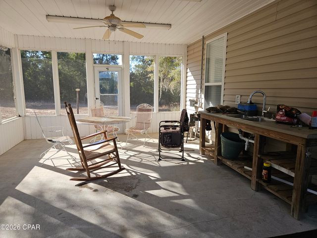 2447 Greenhead Road, Chipley, FL 32428