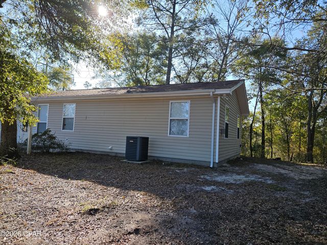 2447 Greenhead Road, Chipley, FL 32428