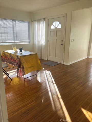 4703 W 118th Street, Hawthorne, CA 90250