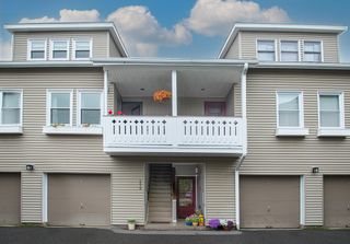 500 West St. 6, Amherst, MA 01002