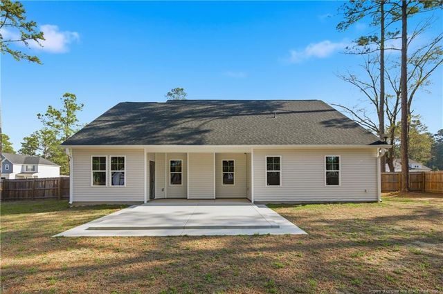 193 Cafe Prince Court, Raeford, NC 28376
