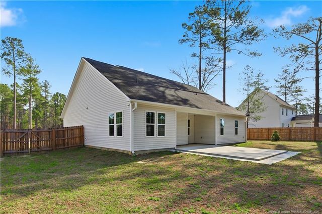 193 Cafe Prince Court, Raeford, NC 28376