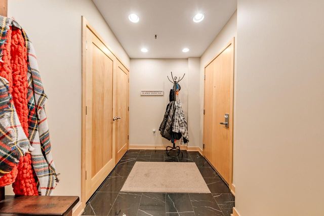 1325 N Van Buren STREET #402, Milwaukee, WI 53202