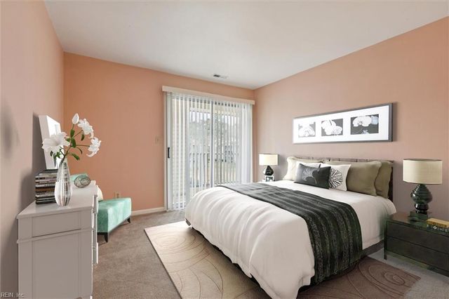 508 Thorncliff Dr Apt 303, Newport News, VA 23608
