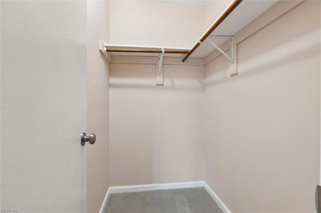 508 Thorncliff Dr Apt 303, Newport News, VA 23608