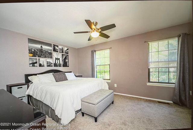 24 Balmoral Court, Matawan, NJ 07747