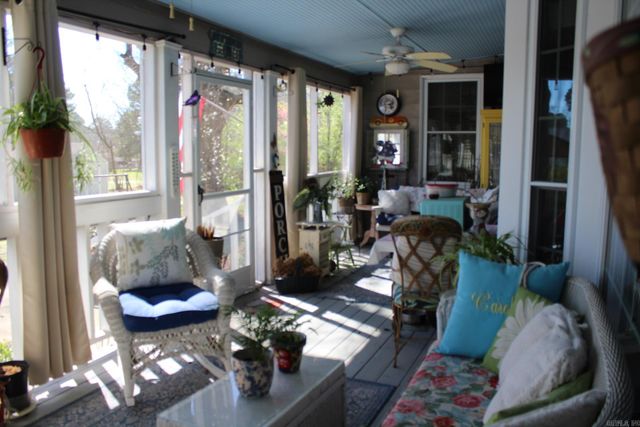 701 W Sunset, Nashville, AR 71852